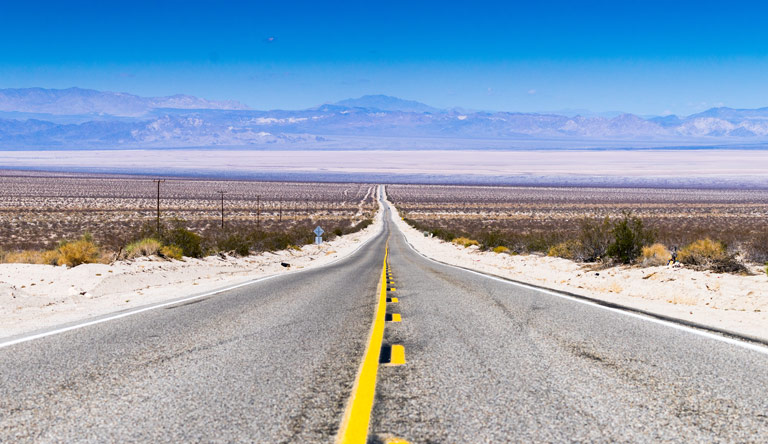 mojave-desert-route-66-california-las-vegas-nevada-usa